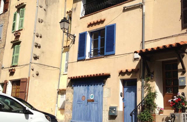Beautiful town house with shared (municipal) pool