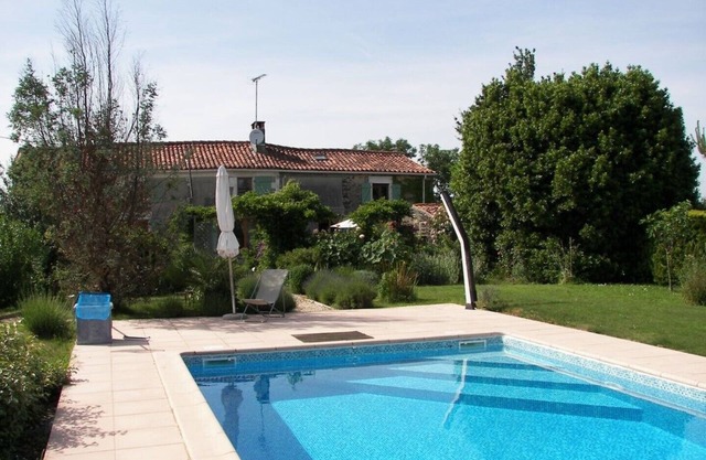 Beautiful Vendee Family Friendly Farmhouse