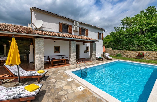 Beautiful Villa with a Pool in the heart of Istria