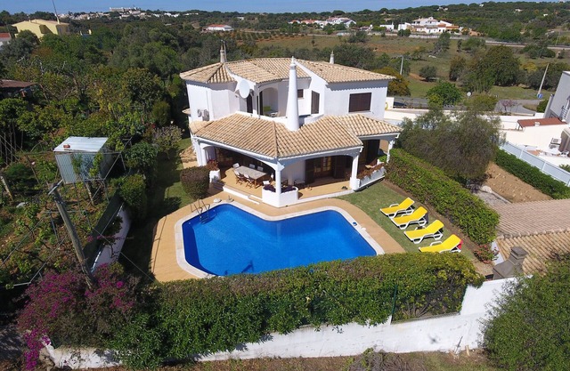 Beautiful villa with pool and garden - Casa Adriana