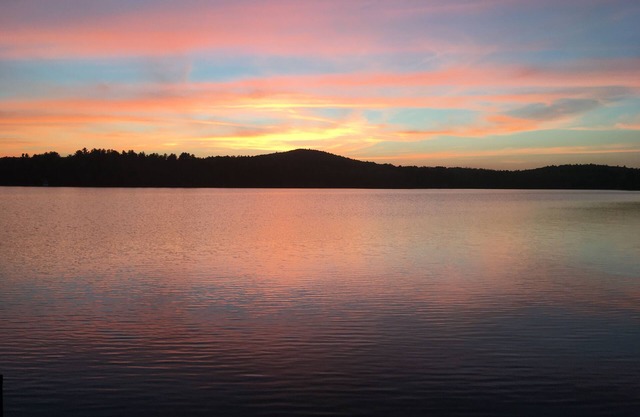 Beautiful Western Views, Magnificent Sunsets on incredible Great Pond.