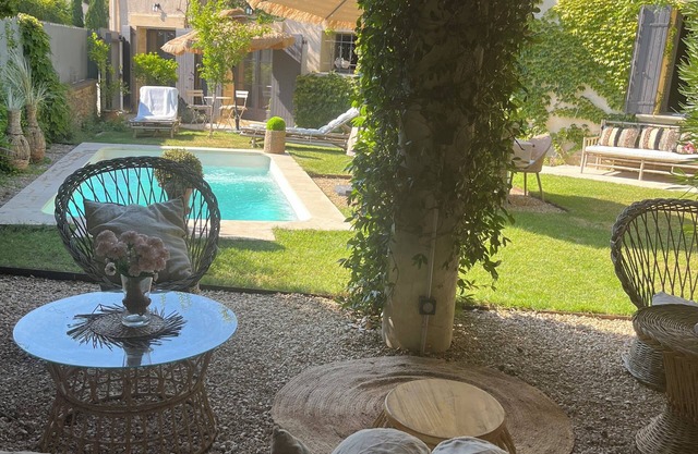 Beautifully restored country house with swimming pool