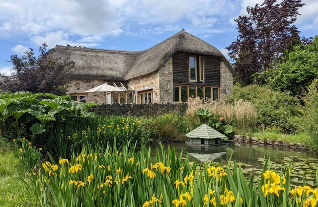 Beautifully restored medieval Dartmoor barn with luxury beds and bathrooms