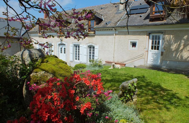 Bed and breakfast at the farm, Lourdes Pyrénées, ANOUSTA