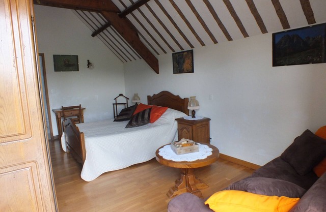 Bed and breakfast at the farm, Lourdes, Pyrenees, ANOUSTA