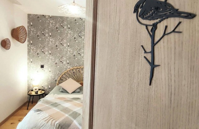 Bed and breakfast : Birdsong at La Source de nos Racines