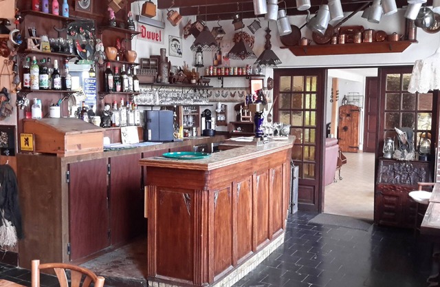 Bed and breakfast in an estaminet