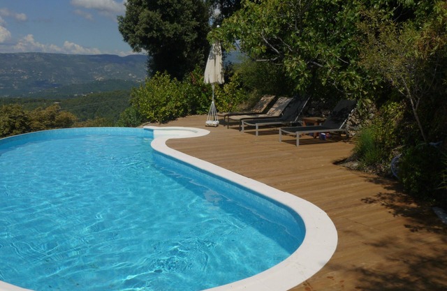 Bed and Breakfast in the hinterland of Monaco