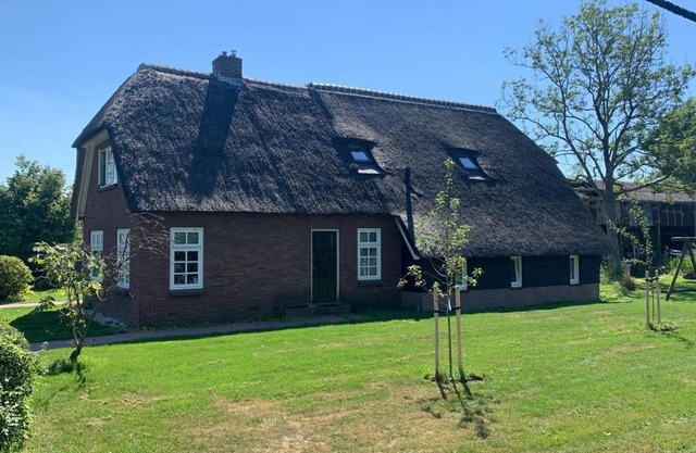 Bed en Boomgaard
