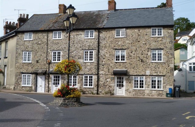 Beer Lace Shop - Four Bedroom House, Sleeps 8