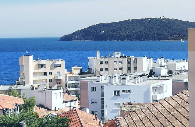 Bel Appartement F3 Mourillon vue mer