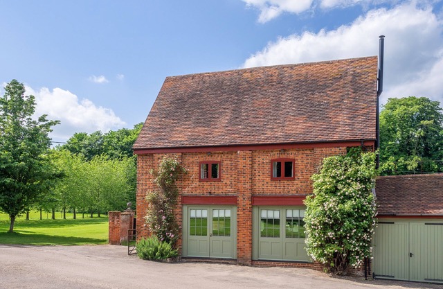Belchamp Hall Coach House, Belchamp Walter
