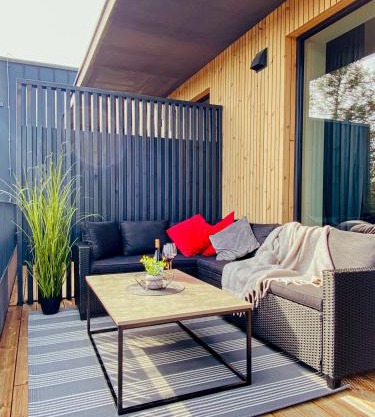 BellaVita Seaside Home