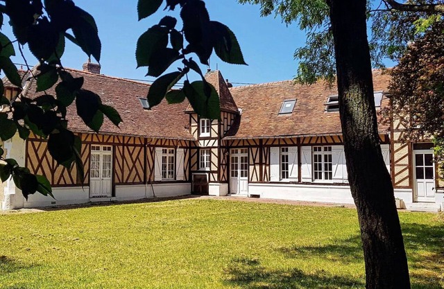 Belle Demeure Picarde Avec son Parc de 5000m2