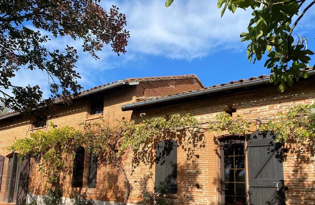 Belle Métairie en Pleine Campagne, Avec Piscine et Tennis