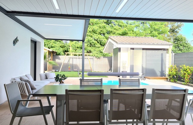 Belle Villa Avec Piscine 10/12pers