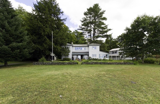 Beloved family home near Dartmouth College.