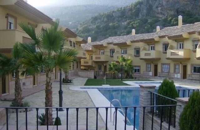 Benaoján Station House