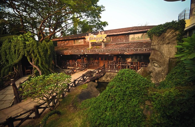 Benzy Palace Resort