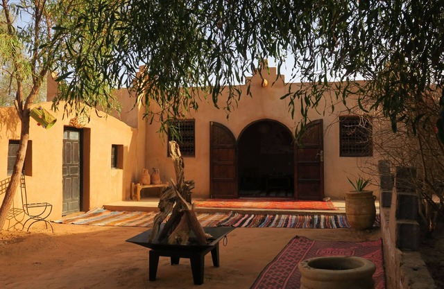 Berber Oasis Nomadic experience and desert tour