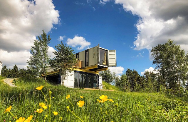 BERGHEIM container lofts, holidays directly in the ski & bike world, house "Flat"
