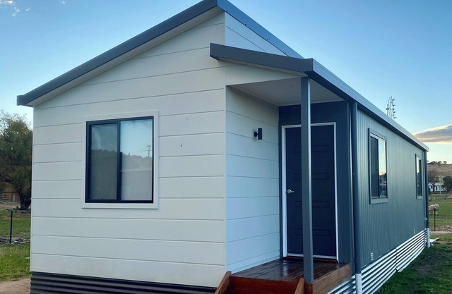 Berridale Alpine RetreatnEntire cabin in Berridale, Australian45mins to snow!