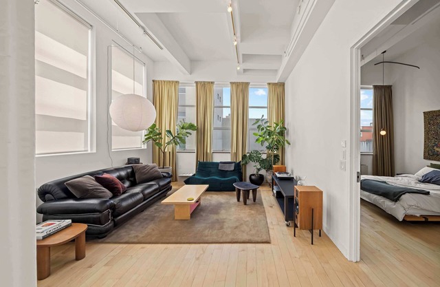 Berry Loft VI by Rove Travel | Loft w/Rooftop