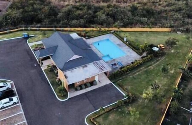 Best 2BR Fam Friendly near all*beach/pool/shuttle