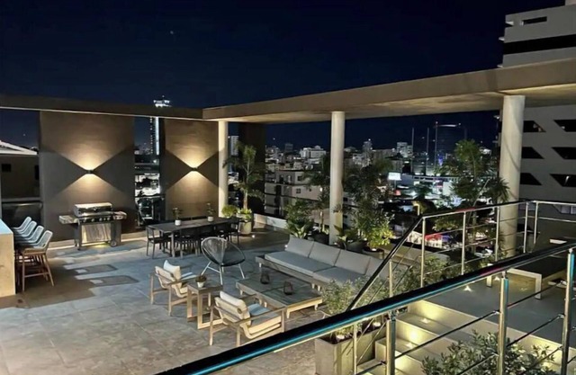 Best Apartment in Downtown
