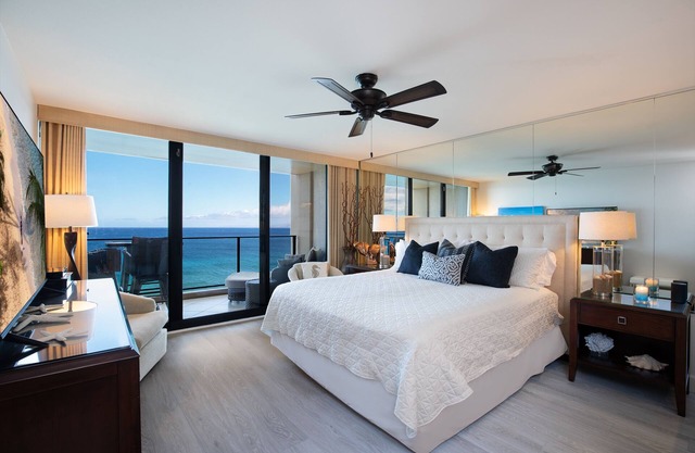 Best Ocean Views on Maui.Perfect for Honeymooners! NO RESORT FEES!