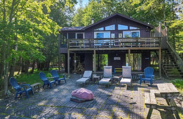 Best Of Both Lakes Wally/WLE-3 Bed/2 Bath, Kayaks included. Short stays Welcome
