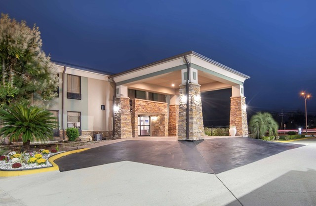 Best Western Bayou Inn