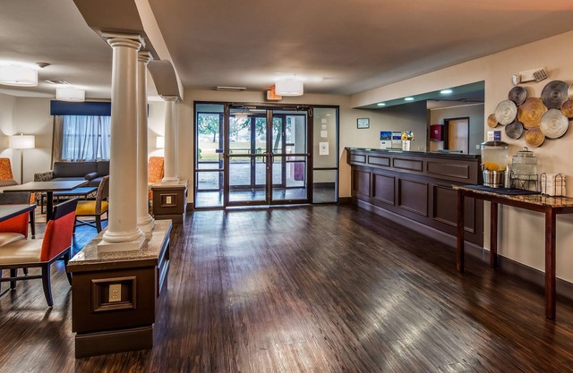 Best Western Inn & Suites