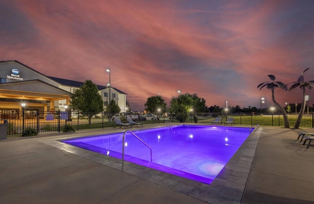 Best Western North Edge Inn