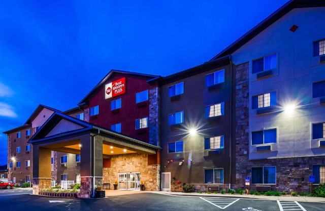 Best Western Plus Blaine at the National Sports Center