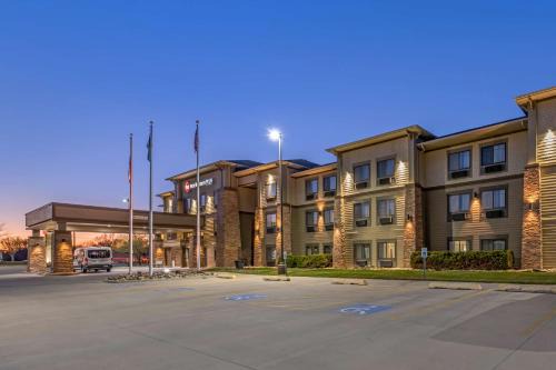 Best Western Plus Grand Island Inn and Suites