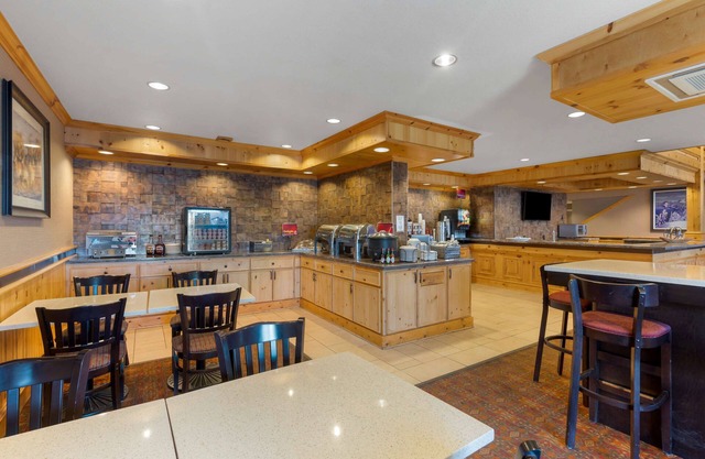 Best Western Plus Olympic Inn