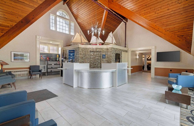 Best Western Plus Plattsburgh