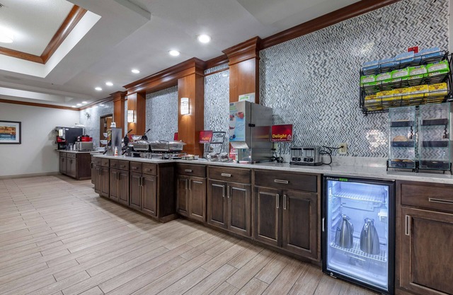 Best Western Plus Sparta Trail Lodge