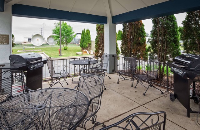 Best Western Plus Wausau/Rothschild Hotel