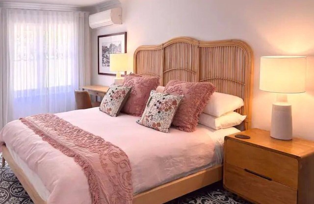 Between the City and the Sea w/King Size Bed