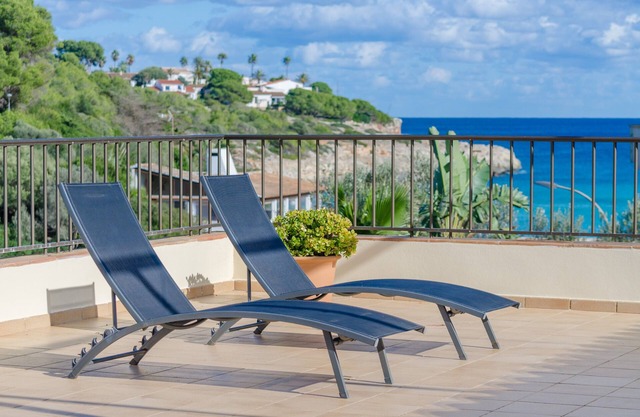 BEXAN CALA MANDIA - Wonderful apartment in front of the paradisaical cove of Cala Mandia F