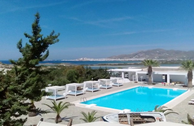 BH896 - C - Villa Naxos