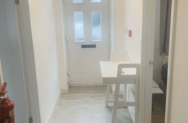 Bike Park 5 miles2-Bed cottage in Merthyr Vale