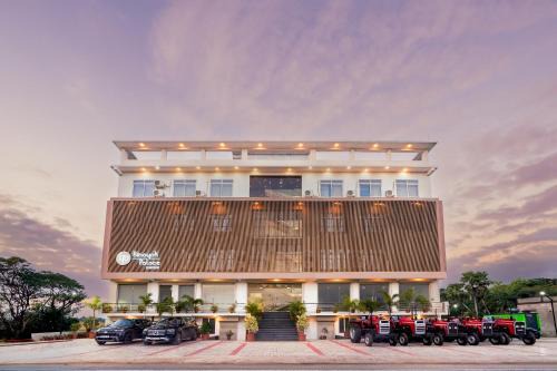 Binayak Palace Premium