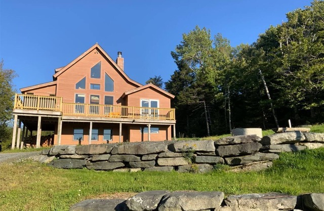 Birch Hill Hollow - Mt Snow & pool table
