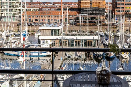 BizStay Harbour I Scheveningen Apartments
