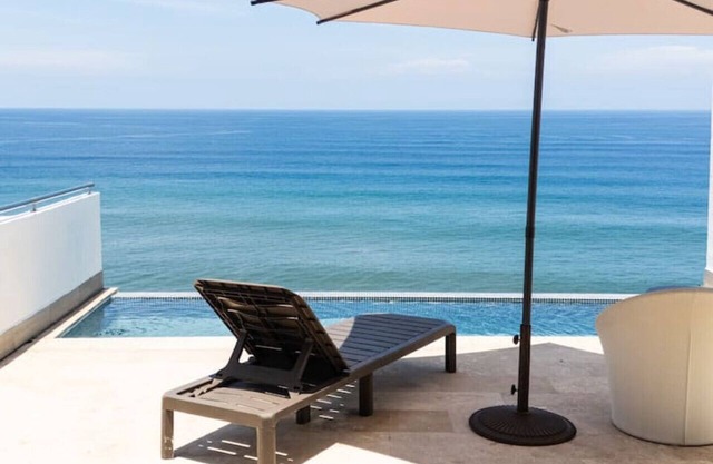 Black Rose Cliff Villa 2 Zonte