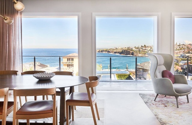 Blackbird Tamarama by Contemporary Hotels