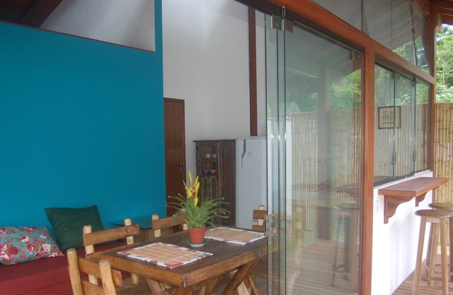 Bleu Butterfly Chalet